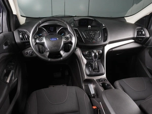 Внедорожник Ford Kuga 2013 года, 1198000 рублей, Красный Пахарь