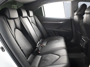 Седан Toyota Camry 2021 года, 3790000 рублей, Омск