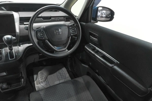 Минивэн Honda Freed 2019 года, 1629000 рублей, Новокузнецк
