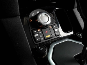 Внедорожник Land Rover Discovery 2011 года, 1479000 рублей, Воронеж