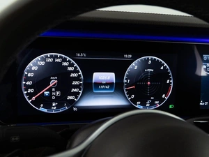 Седан Mercedes-benz CLS-класс 2019 года, 5097077 рублей, Москва