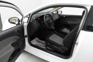 Хэтчбек SEAT Ibiza 2012 года, 695000 рублей, Смоленск