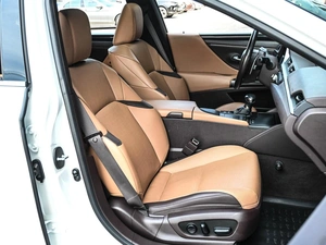 Седан Lexus ES 2020 года, 3999000 рублей, Кирилловка