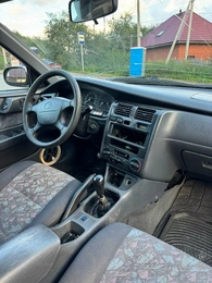 Седан Toyota Carina E 1997 года, 180000 рублей, Красноярск