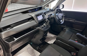 Минивэн Honda Freed+ 2018 года, 1427000 рублей, Красноярск
