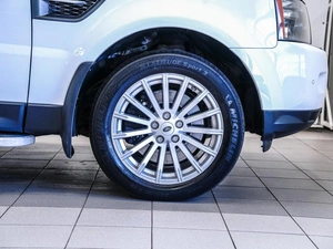 Внедорожник Land Rover Range Rover Sport 2011 года, 1670000 рублей, Красноярск