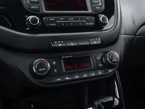 Хетчбэк Kia Ceed 2013 года, 920000 рублей, Нижний Новгород
