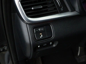 Седан Kia Optima 2018 года, 2219050 рублей, Москва