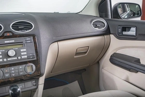 Седан Ford Focus 2006 года, 539000 рублей, Томск