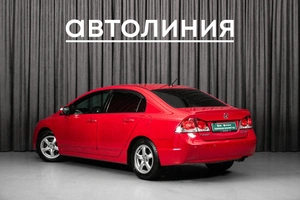 Седан Honda Civic 2009 года, 650000 рублей, Красноярск