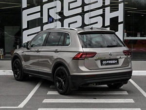Внедорожник Volkswagen Tiguan 2018 года, 2870000 рублей, Волгоград