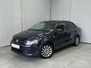 Седан Volkswagen Polo 2015 года, 947000 рублей, Красноярск