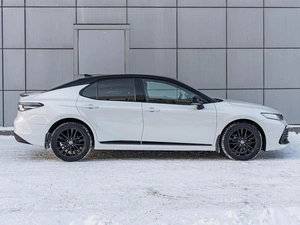 Седан Toyota Camry 2021 года, 3199000 рублей, Санкт-Петербург