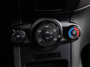 Седан Ford Fiesta 2018 года, 899000 рублей, Тюмень