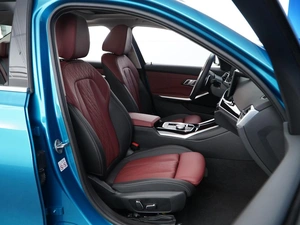 Седан BMW 3 серия 2024 года, 5449999 рублей, Москва