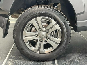 Внедорожник ВАЗ (LADA) Niva Travel 2021 года, 1169000 рублей, Красноярск