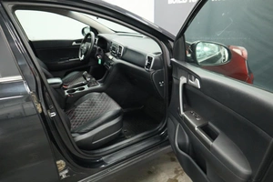 Внедорожник Kia Sportage 2016 года, 1820000 рублей, Курск