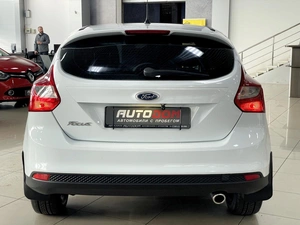 Хетчбэк Ford Focus 2013 года, 747000 рублей, Солонцы