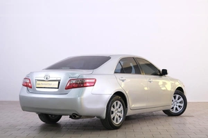 Седан Toyota Camry 2006 года, 1199000 рублей, Омск