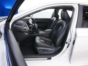 Седан Toyota Camry 2018 года, 2277088 рублей, Москва