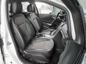 Хетчбэк Opel Astra 2012 года, 844000 рублей, Воронеж