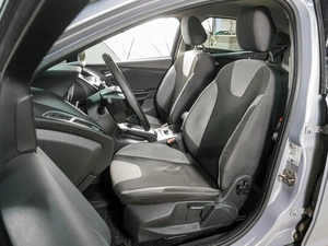 Седан Ford Focus 2012 года, 829000 рублей, Воронеж