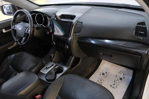 Внедорожник Kia Sorento 2011 года, 1619000 рублей, Омск