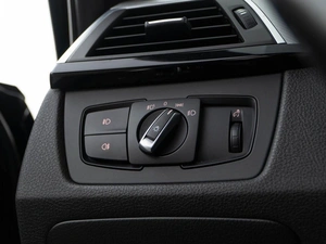 Седан BMW 3 серия 2015 года, 2137077 рублей, Москва