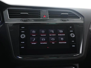 Внедорожник Volkswagen Tiguan 2019 года, 2278444 рублей, Москва