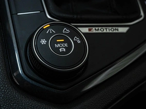 Внедорожник Volkswagen Tiguan 2021 года, 2714000 рублей, Ставрополь