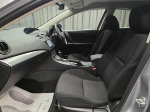 Седан Mazda Axela 2012 года, 909000 рублей, Красноярск