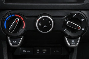 Седан Kia Rio 2017 года, 929000 рублей, Челябинск
