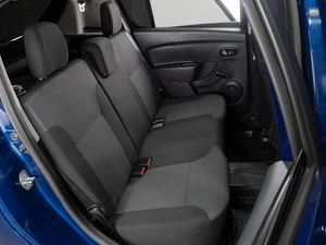 Хетчбэк Renault Sandero 2017 года, 719000 рублей, Тюмень