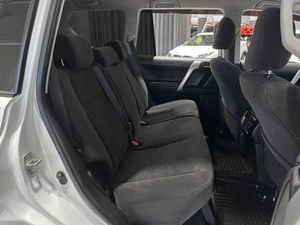 Внедорожник Toyota Land Cruiser Prado 2016 года, 3650000 рублей, Красноярск