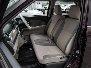 Хетчбэк Daihatsu Cast 2016 года, 940000 рублей, Краснодар