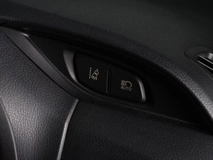 Хетчбэк Toyota Vitz 2018 года, 1155000 рублей, Красный Пахарь