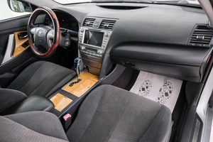 Седан Toyota Camry 2006 года, 1409000 рублей, Красноярск