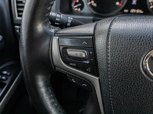 Внедорожник Toyota Land Cruiser 2019 года, 7699000 рублей, Краснодар