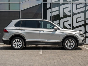 Внедорожник Volkswagen Tiguan 2021 года, 2750000 рублей, Краснодар