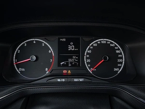 Лифтбек Volkswagen Polo 2020 года, 1415000 рублей, Краснодар