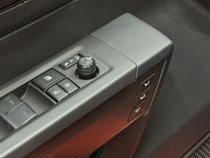 Внедорожник Toyota Sequoia 2023 года, 14497000 рублей, Красноярск