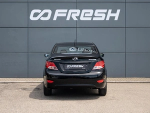 Седан Hyundai Solaris 2013 года, 790000 рублей, Краснодар