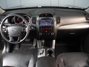 Внедорожник Kia Sorento 2009 года, 1270000 рублей, Омск
