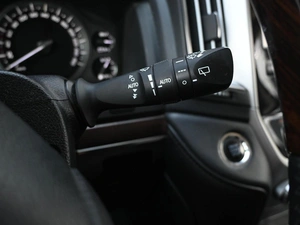 Внедорожник Toyota Land Cruiser 2015 года, 5194000 рублей, Кирилловка