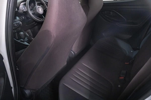 Хетчбэк Toyota Yaris 2021 года, 1319000 рублей, Томск