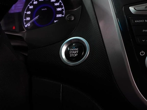 Хетчбэк Hyundai Solaris 2015 года, 1049000 рублей, Воронеж