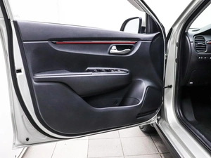 Хетчбэк Kia Rio X-Line 2020 года, 1660000 рублей, Красноярск