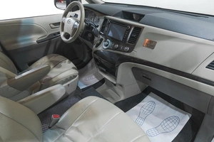 Минивэн Toyota Sienna 2010 года, 1539000 рублей, Новокузнецк