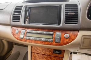 Седан Toyota Camry 2004 года, 839000 рублей, Барнаул