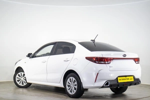 Седан Kia Rio 2021 года, 1279000 рублей, Оренбург